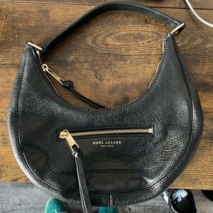 marc jacob’s small leather crescent shoulder bag